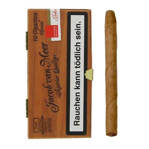 John Aylesbury Jacob van Meer Zigarillo mit offenem Holzschachtel und einzelner Zigarillo auf weißem Hintergrund